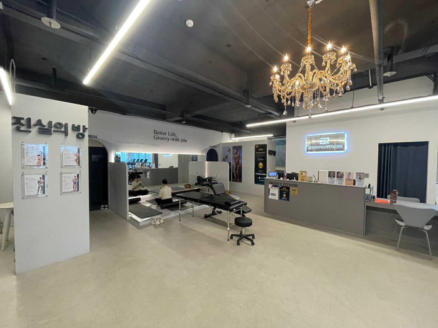 연중무휴 헬스장 모니터 tv 광고 (21).png