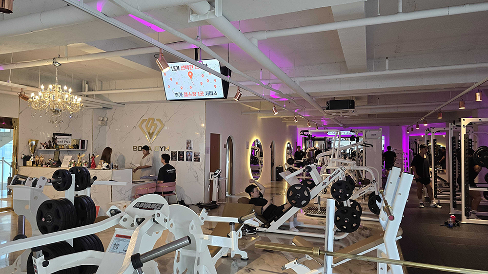 연중무휴 헬스장 모니터 tv 광고 (7).png