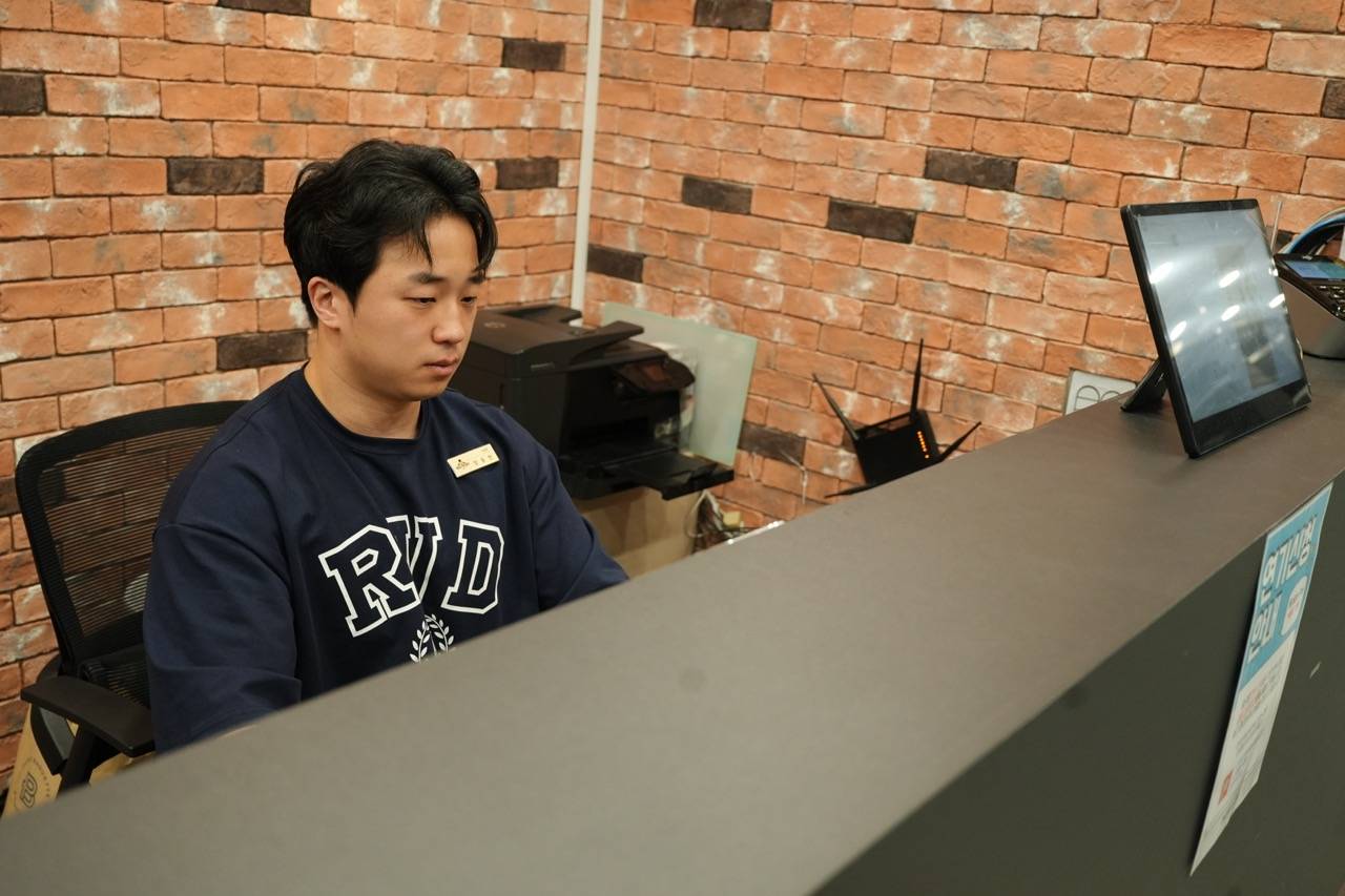 zzA7408823 크게.jpeg